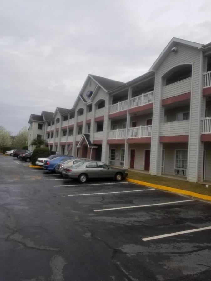 Intown Suites Extended Stay Уорнър Робинс Екстериор снимка